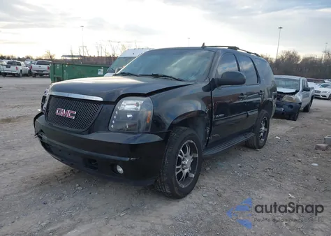 2007 GMC Yukon Slt z USA, uszkodzony, nr VIN 1GKFC130X7R294911